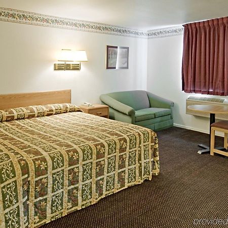 Americas Best Value Inn Mckinney Oda fotoğraf